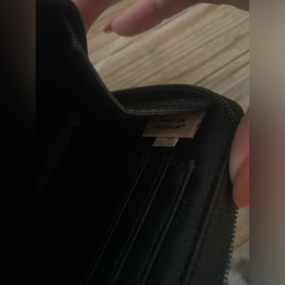 Coach Wallet - Picture 6 of 7